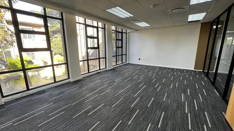 Silverpoint Office Park, 22 Ealing Crescent - Office Space To Let - Bryanston - 750m² (2)